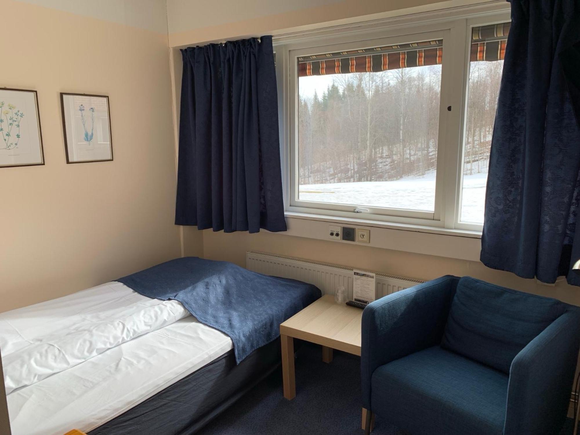 Honne Hotell Biri Екстер'єр фото