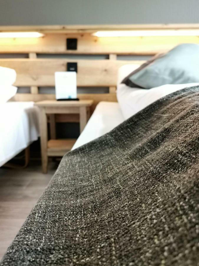 Honne Hotell Biri Екстер'єр фото